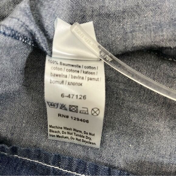 VENUS Blue Chambray Dress Smocked Waist Scoop Neck Sleeveless Size 6 - Picture 8 of 10